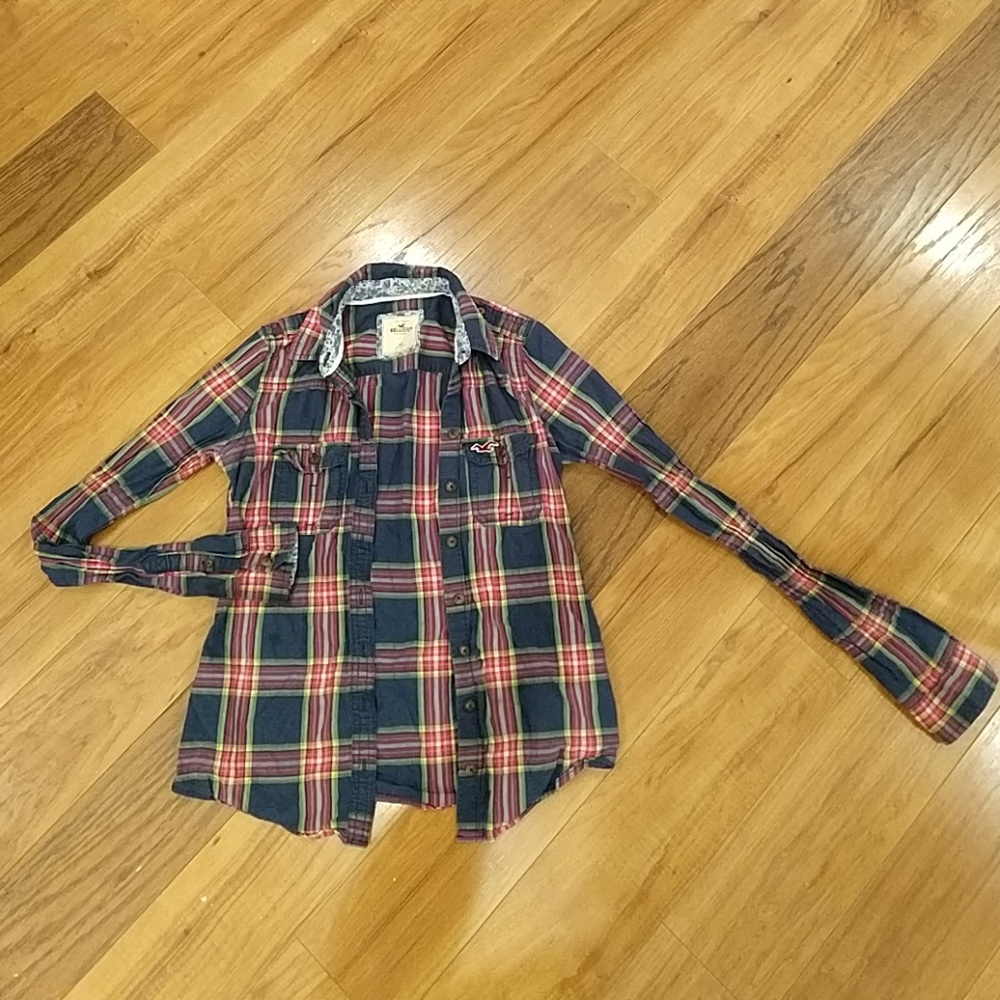 Hollister button up plaid shirt